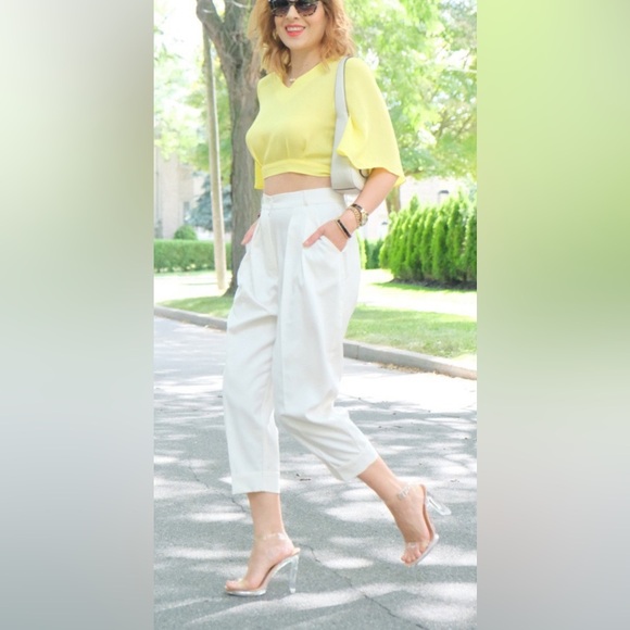 Yellow Women's Top،In unworn condition - Picture 4 of 4